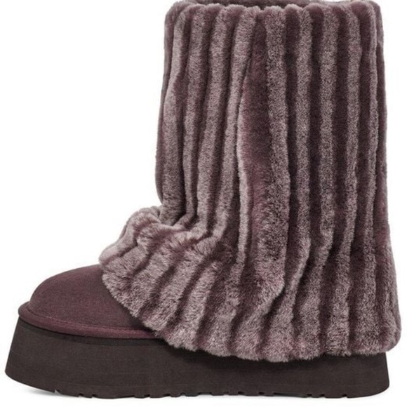 UGG Classic Short Sherpa Corduroy Platform Boot aka Churro UGGs 💗 - Picture 1 of 8